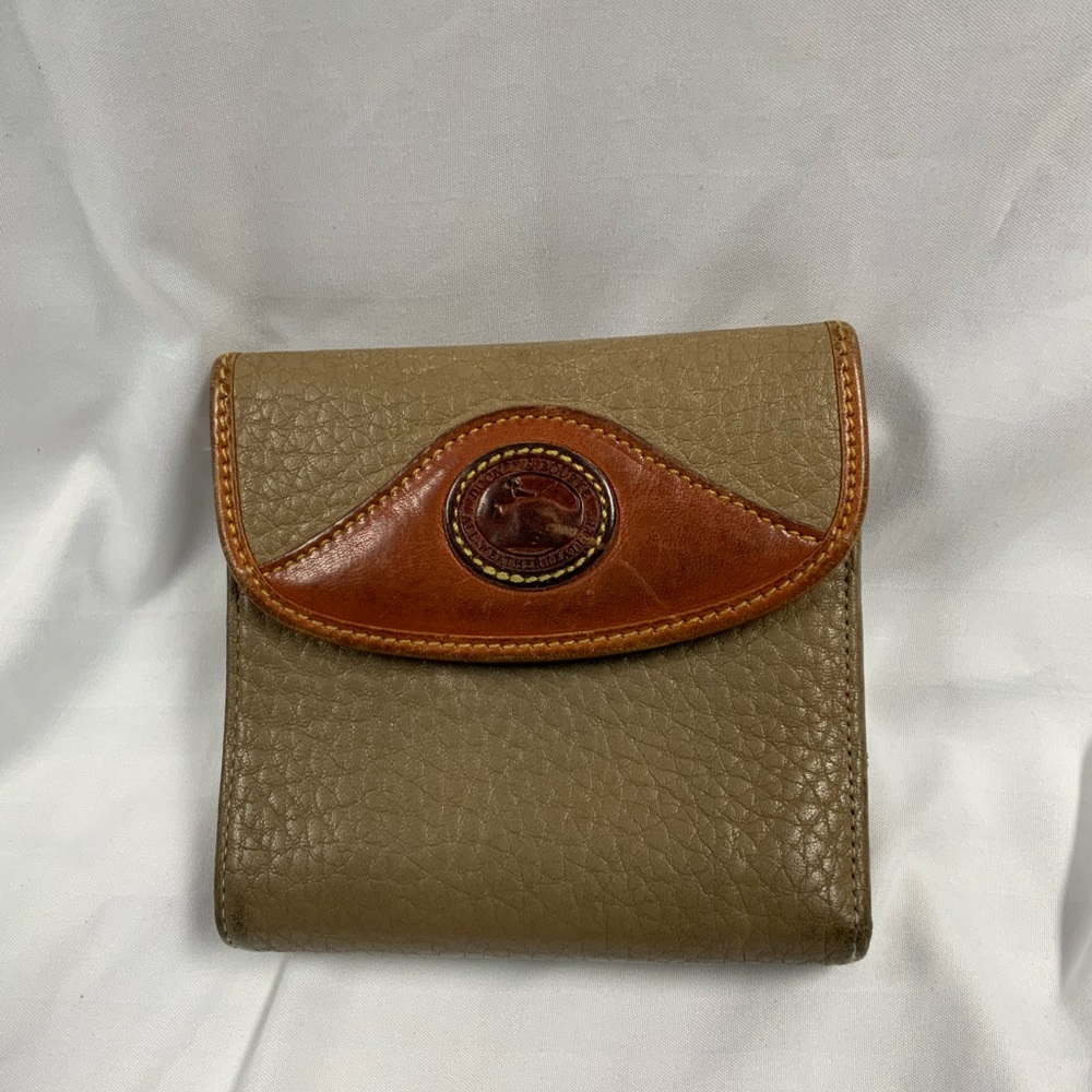 Wallet ~ Dooney & Bourke
